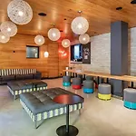 Pod 51 Hotel