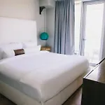 Coda Williamsburg Hotel