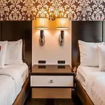 Hotel Western Premier Herald Square New York