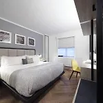 Citadines Connect Fifth Avenue Hotel 3*