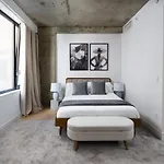 Apartment Chic And Spacious 2bd With Washer And Dryer In Unit New York