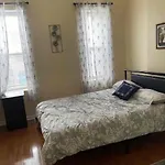 Apartment 2 Spacious Oasis To Choose From 20 Min From Manhattan In A Quiet Neighborhood New York