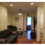 2 Spacious Oasis To Choose From 20 Min From Manhattan In A Quiet Neighborhood Apartment *