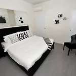 Best 3Br/1Ba Near Times Square
