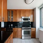 Unique 3 Bed Apartment In Nyc