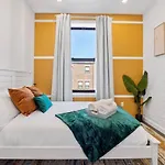 Swj - Top 3 Fl 9 Bedroom Triplex_1 Block To Train