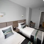 Hotel Flushing Garden New York