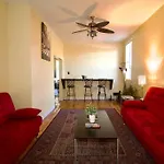 Apartment Tuk Ahoy - Emerald 3c With Shared Spaces New York