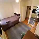 ✪ Large 2 Bedrooms ✪ Queen Beds ✪ Work Stations Apartment *
