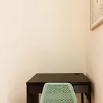 Apartment ✪ Large 2 Bedrooms ✪ Queen Beds ✪ Work Stations New York