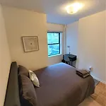 ✪ Large 2 Bedrooms ✪ Queen Beds ✪ Work Stations New York