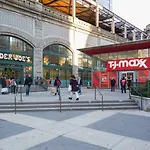 Midtown East 2Br W Elevator Doorman Nr River Nyc-1015