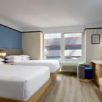 Delta By Marriott Times Square 4*
