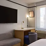 Delta By Marriott Times Square Hotel