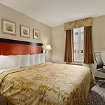 Days By Wyndham Long Island Hotel New York