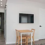 Modern 1Br Exclusive Space In Historic Brooklyn