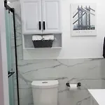 Modern 1br Exclusive Space In Historic Brooklyn *