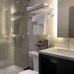 Hotel Western Executive Residency Bronx