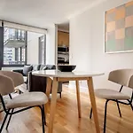 Midtown West 1Br W Gym Nr Rockefeller Center Nyc-1218