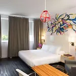 Nu Hotel New York