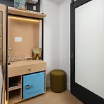 Little Charlie Hotel