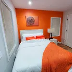 A New Splash Of Color In The Heart Of Queens