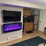Morris Park Area Apartment *