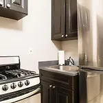 Furnished Apartment 152 Hells Kitchen