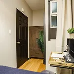 Furnished Apartment 152 Hells Kitchen