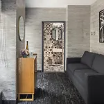 Hotel The Fidi 4*