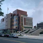 Studio By New York Harbor