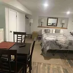 Apartment By Harbor New York