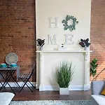 Private Comfy Room In Trendy Bed-Stuy