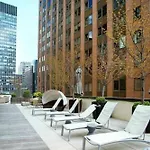 Wall Street Apartment- Near World Trade Center, Ferry, South Street Seaport