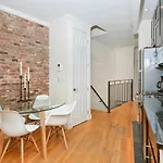 Three Bedroom West Village Townhouse Apartment *