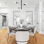 Notch 2br Minutes To Park