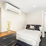 Luxurious 4 Bedroom Townhouse
