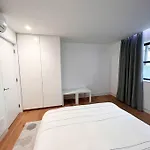 Apartment New Cozy Modern Minimalist In Brooklyn At Rem-casa New York
