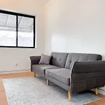 New Ample And Cozy One Bedroom Apt In Brooklyn At Rem-Casa