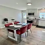 Beautiful 1 Bd 1 Ba At East Side