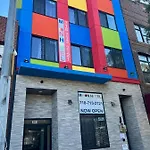 Moon Hotel Brooklyn