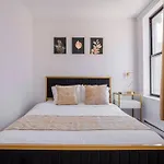 5-Bedroom Nyc Apartment
