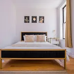 5-Bedroom Nyc Apartment