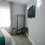 Starlight Near Lga Airport Hotel 3*