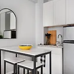 Apartment 73-1204 New Uws Doorman Gym New York