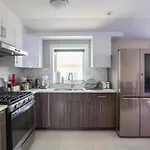 Cozy Private Room 1 In Flushing