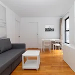The Upper East Side Monthly * New York