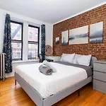 Apartment The Upper East Side Monthly New York