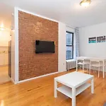 The Upper East Side Monthly Apartment