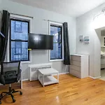 The Upper East Side Monthly Apartment New York
